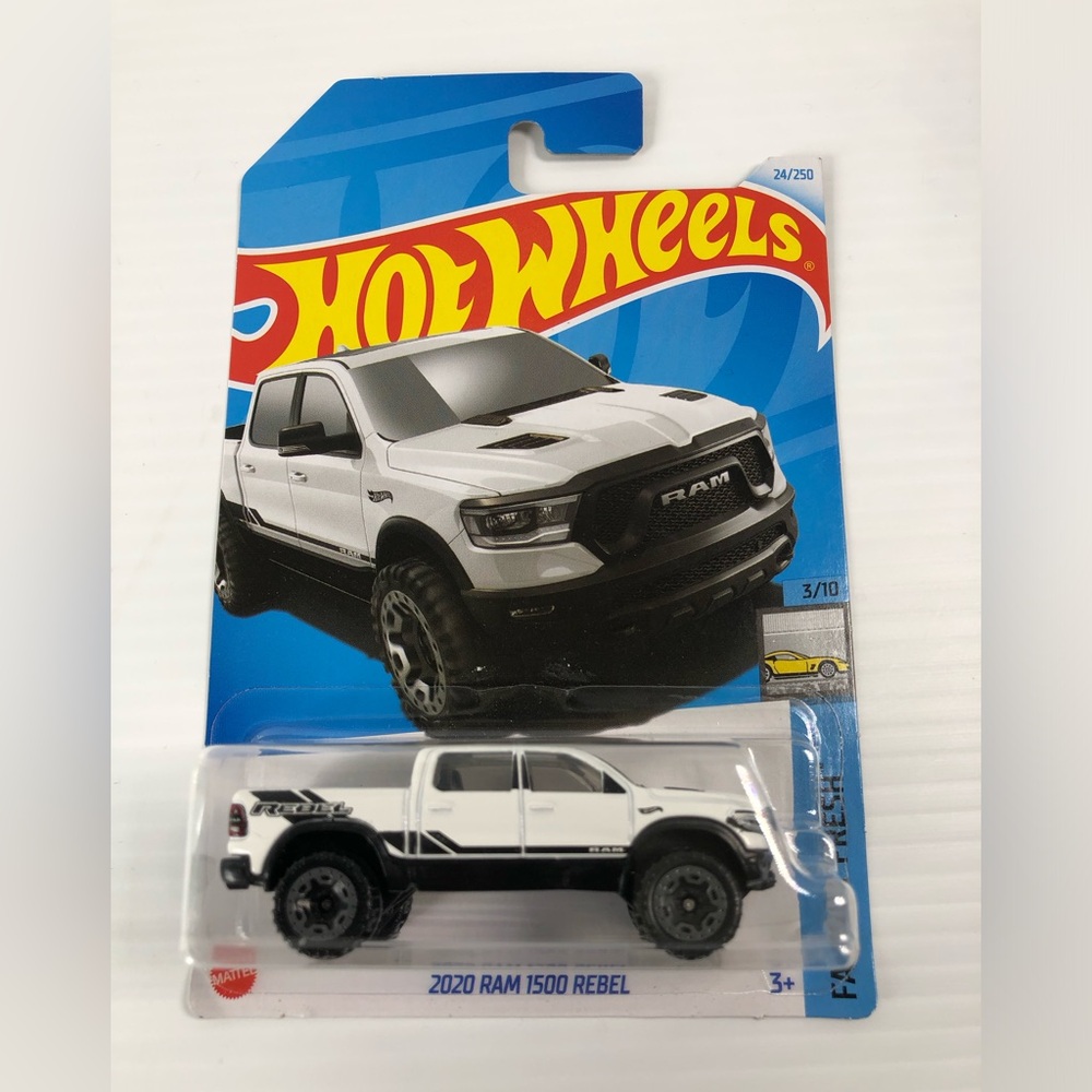 Hot Wheels 2020 RAM 1500 Rebel